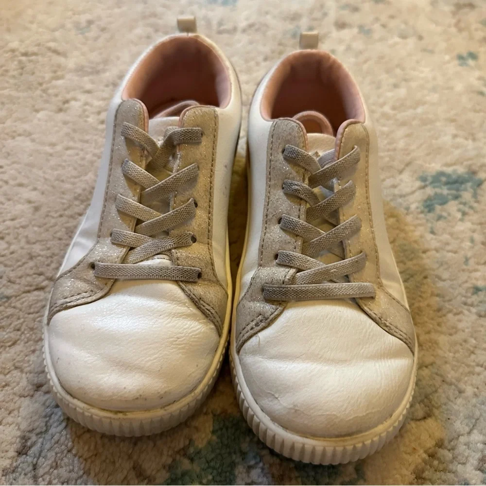 🌟3/$20🌟 Carters sneakers